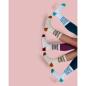 Preview: Hochgezogene Pegada Statement-Socken getragen zu Sportschuhen beim Fitnesstraining.
